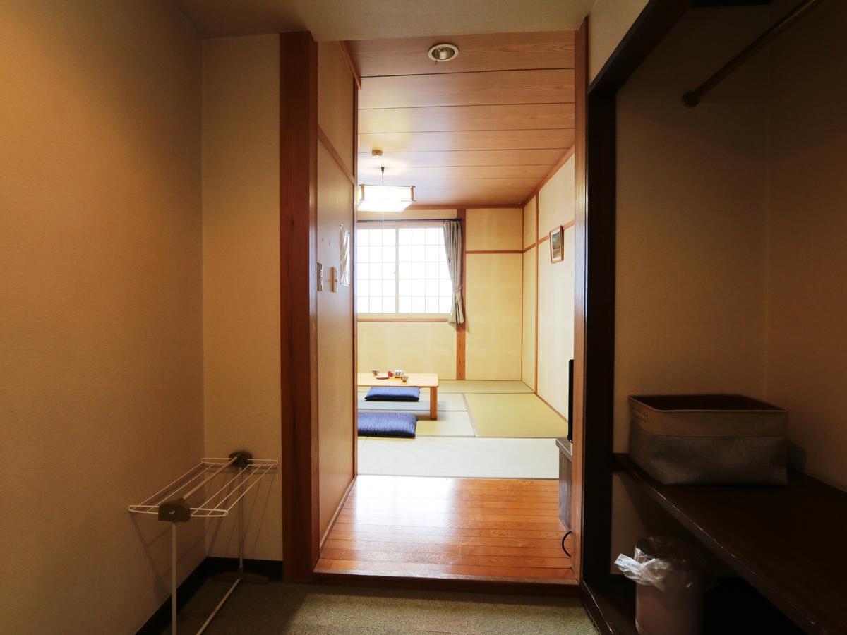 Auberge La Chaumiere Otari Bagian luar foto
